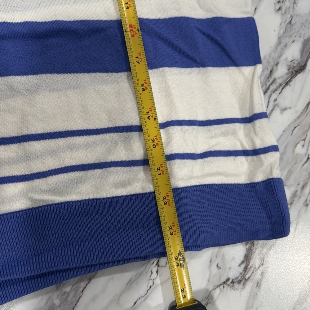 GAP Blue and White Striped Top - Picture 9 of 9
